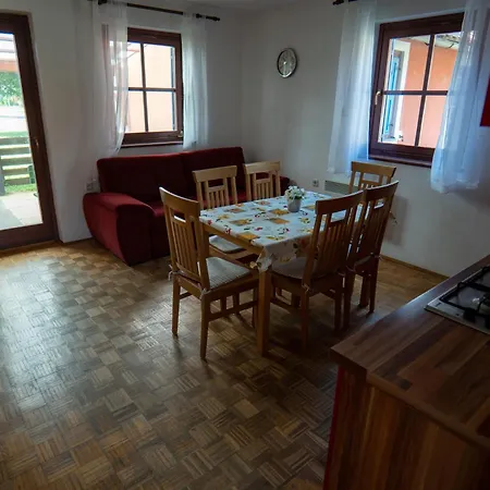 67 Ana, Terme Catez Catez ob Savi